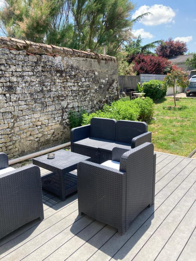 Gite La Bulle Avec Jardin A 15 Min Des Plages Saint-Benoist-sur-Mer Eksteriør billede